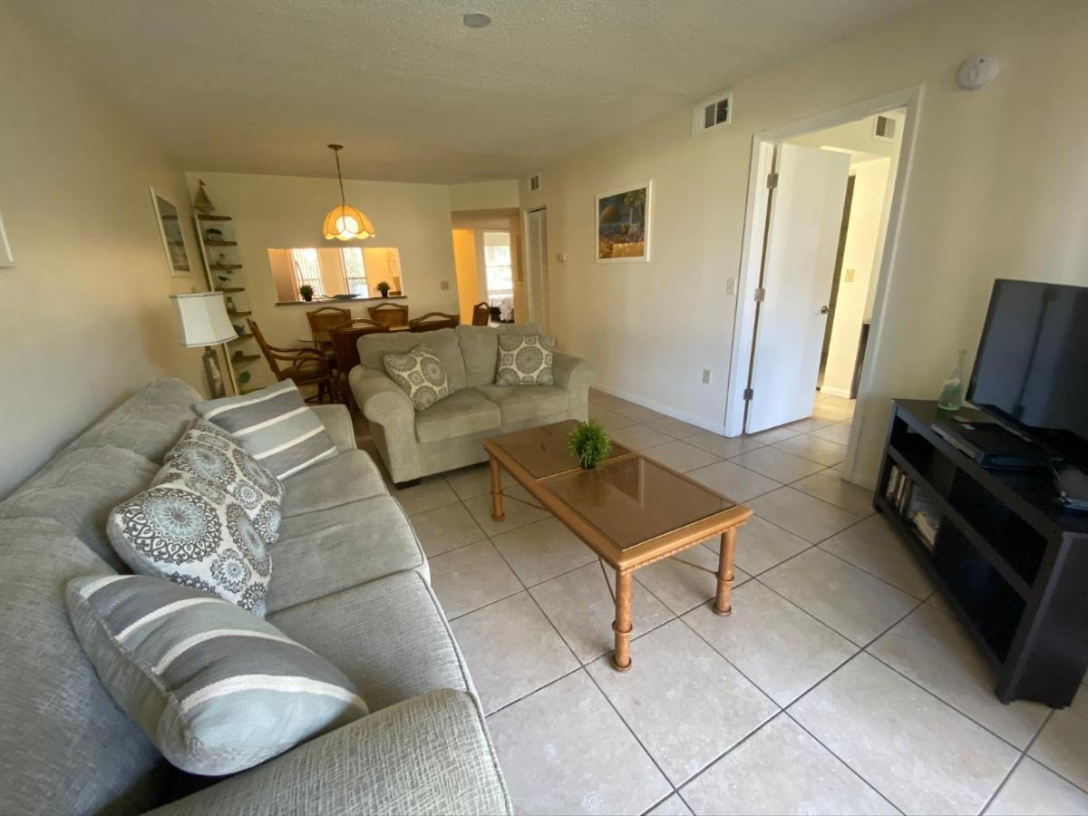 4330 Shorewalk Lakeview Condo Close To Img And Beach برادنتون المظهر الخارجي الصورة