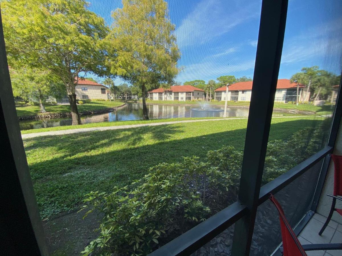 4330 Shorewalk Lakeview Condo Close To Img And Beach برادنتون المظهر الخارجي الصورة